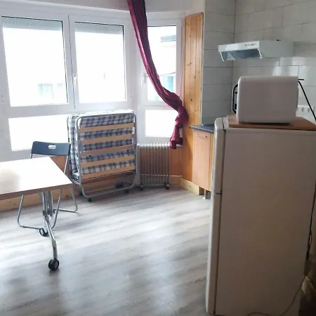 Rosesapparts Estudios & Parking Zewnętrze zdjęcie